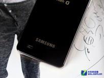 ˫��ʾ��Ļ��� ����E400���۽�3980Ԫ 