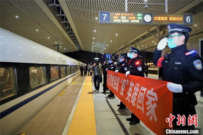 ֣����·����ƽ���ص�����ĺ���Ԯ����ҽ����Ա�¾� ������ ��