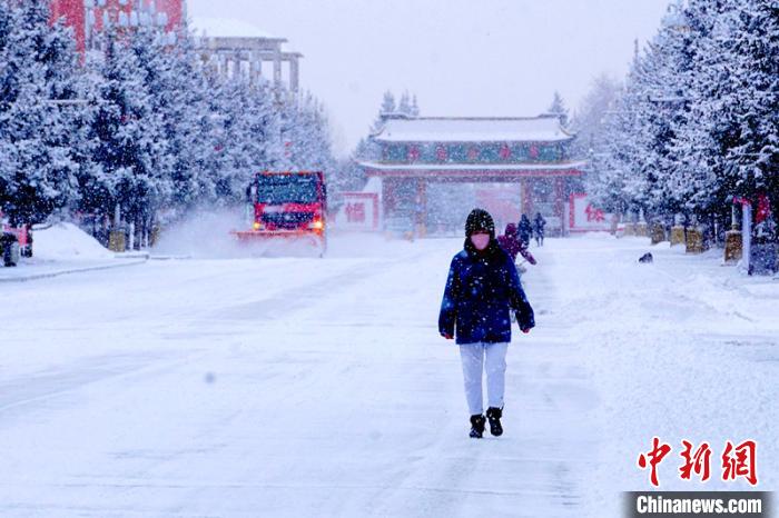 ������ѩ�д��С��������� ��