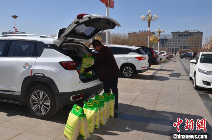 ͼΪ��ԭ�ظɲ�ְ���Ϲ����ס������� ��