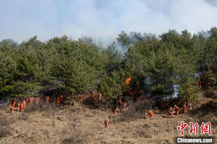 ͻ���ӹٱ�ѡ���Ϸ���λ�÷����˾ȡ����信�� ��