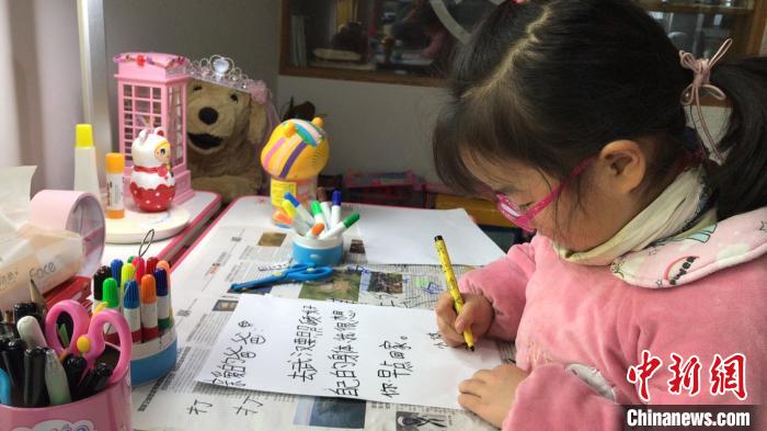 ������Ů�����ֺͰְֵĳ�ŵ �ܷ����ṩ ��