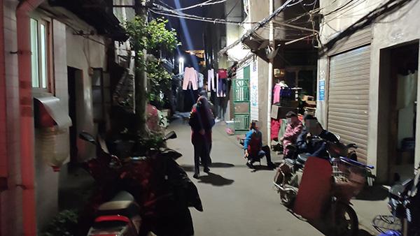 ���Ͻ������������¥��������ˡ� �������ż��� ֣��Ԩ ͼ