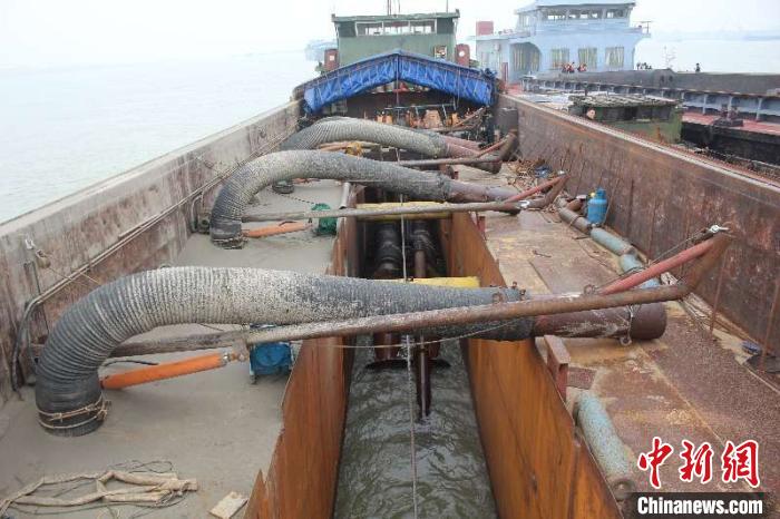 ���Ƿ���ɰ�� ���� ��