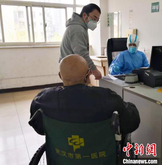 ͼΪ�人�е�һҽԺ�ϸ�ִ�С�һҽһ��һ���ҡ��ƶ� ������ ��