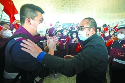 �����ձ����ߺ����� ��Ӱ����