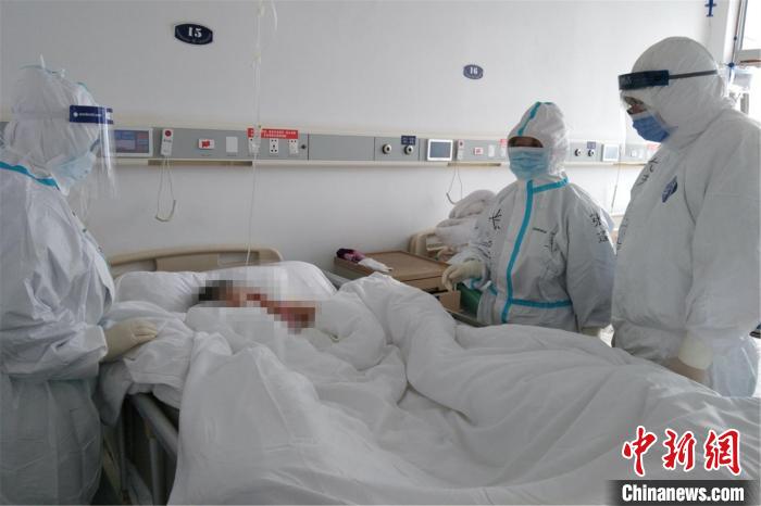 ͼΪҽ�ƶ�Ա�������ߡ��ϲ���ѧ�ڶ�����ҽԺ��ͼ