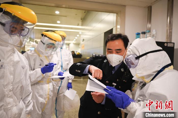 �Ϻ��߼���վ���ֶ������ڰ����������Ų�ר�ࡣ�Ϻ��߼���վ��ͼ