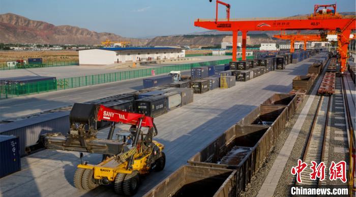 ͼΪ����½��������·�ڰ���(����ͼ)����(����)����½�۹�ͼ