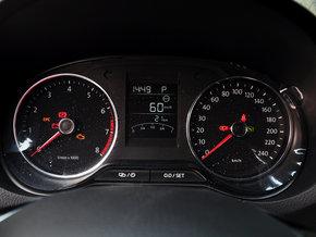 �Ϻ����� 1.6L �Զ� �����̺��Ǳ���