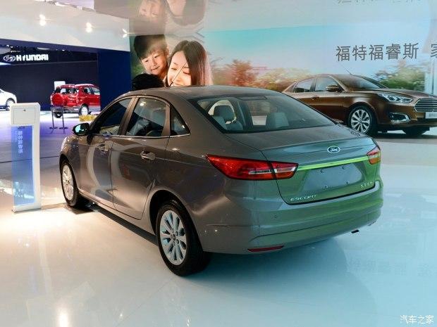 �������� ���˹ 2015�� 1.5L �ֶ�ʱ����