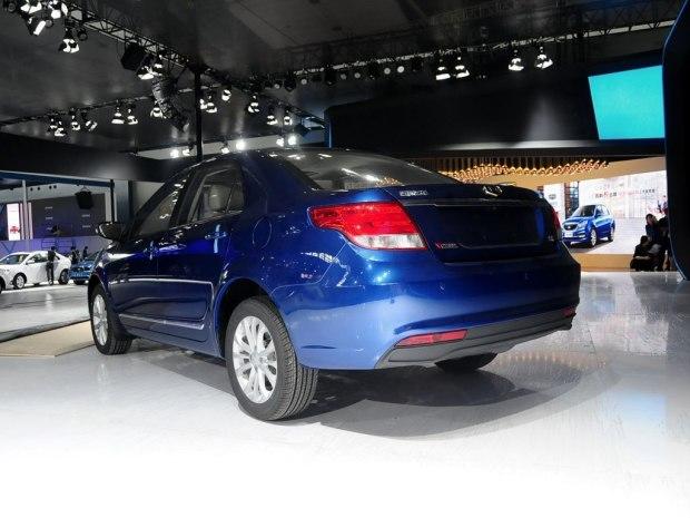�������� Զ�� 2015�� 1.3T �ֶ������