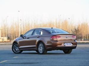 �Ϻ����� ��� 2015�� 1.8TSI DSG������