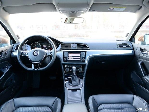 �Ϻ����� ��� 2015�� 1.8TSI DSG������
