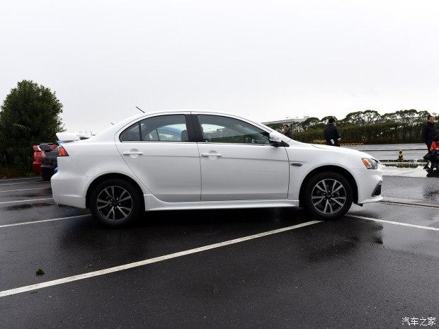 �������� ���� 2015�� 2.0L CVT�콢��
