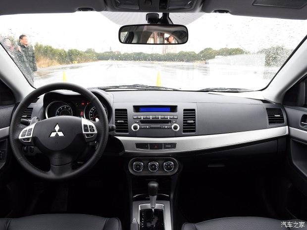 �������� ���� 2015�� 2.0L CVT�콢��
