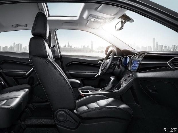 �������� MG GS 2015�� ������