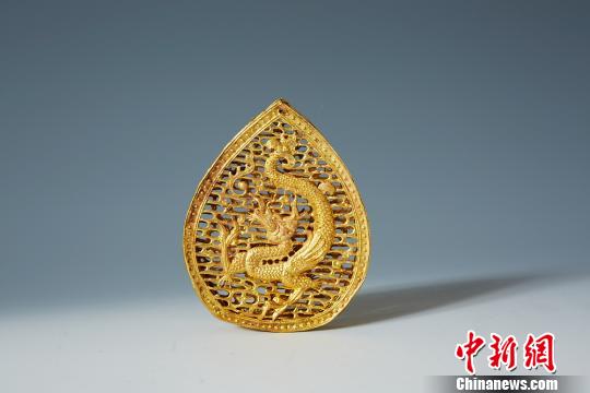 ͼΪ�����������ν�ϼ��׹��