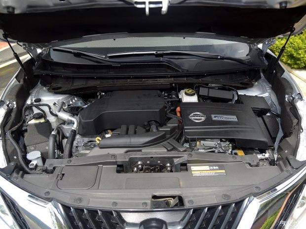 �����ղ� ¥�� 2015�� 2.5T XV �����춯�콢��