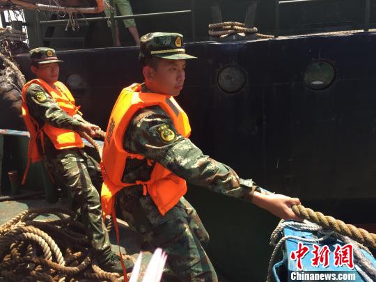 ��������һ֧�ӹٱ�����������洬���ظۿڡ�.����ӻ� ��