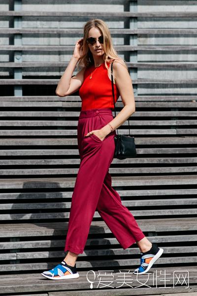  ɫ����Ϸ��ô�涼���� ��ĩץ���������� 