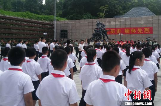 ͼΪ���ȶ�Ա�μӻ����м����й�������ս�������練����˹ս��ʤ��70������ ������ ��