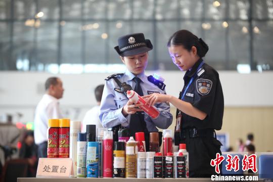 ͼΪ����·�������ϸ񰲼��Σ��Ʒ����ʩ�� ��