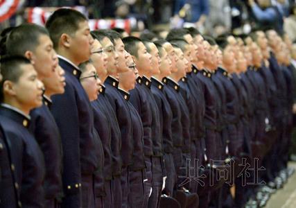 ͼΪ����3�²μӷ�����ѧ��ҵ�����ѧ��������ͬ�磩