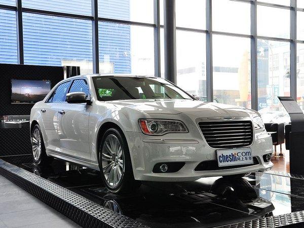 ����˹��(����) 3.0L �Զ� �����Ҳ�45�Ƚ�