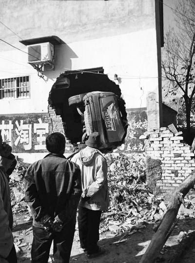 ˾�����ϳ���·�ݳ����ꡱ����լ ��һ��һ��