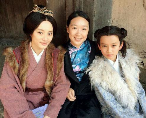 ��ʤ��( ��) ��Ƭ������Ա�ǵĺ�Ӱ