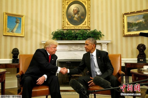 ����ͼ��2016��11��10�գ�������ͳ�°������µ�ѡ��ͳ�������ڰ׹����л��档