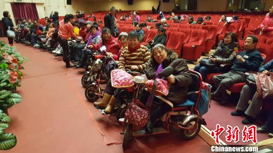 ÷�������ԺŲ��һ������ɳ���������ο������ϰ����� Ӧ�� ��