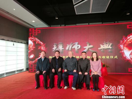 ����̫��ȭ������մ������ڶ��ξ�����ͽ��ʽ��ͼ�Ҷ�Ϊ����м�Ϊ���游����̫��ȭ���Ĵ��մ��������졣������ ��