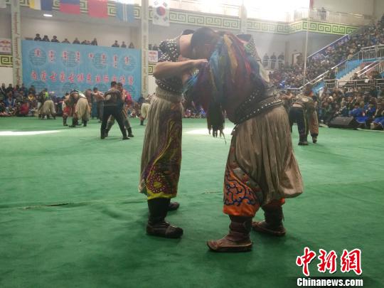 ͼΪ���˱����ֳ��������� ��