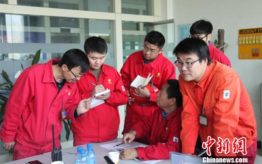 ͼΪ�����ڼ䣬�����(��һ)��ͬ��ÿ�����Ͽ��ᣬ�ܽ�����д��ڵ�����͵ڶ�������ص㡣������ ��