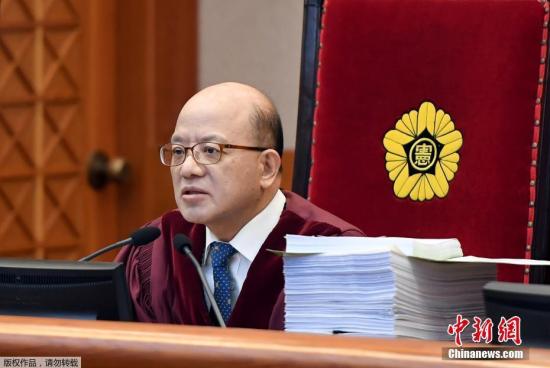 ����ʱ��2017��1��5�գ������׶��������ܷ���Ժ������ͳ���Ȼݵ������ڶ��ι���ͥ����ۡ�