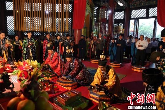 ͼΪ�������ڽ����С������ ��