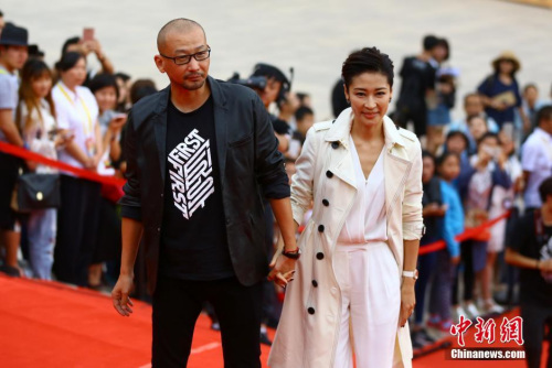 ����ͼ�����ݹܻ�Я����������ĳ��Ӱչ����������� ������ ��