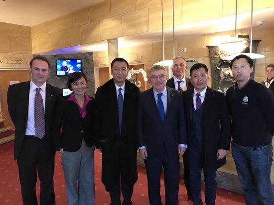 ���ʰ�ί����ϯ�ͺջ����кռ��Ŷ��³�