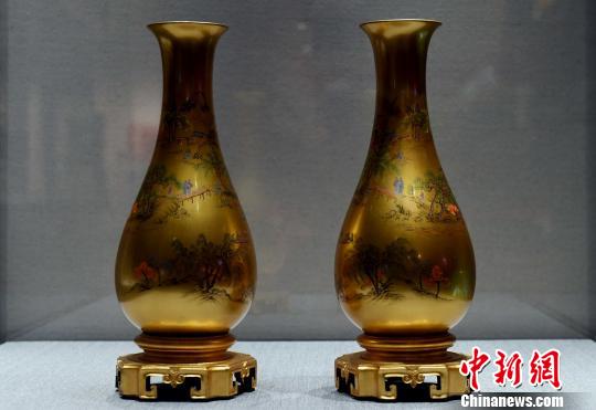 ���ʱ�ڣ����ܰ����ǡ�����ʻ�ɽˮ���ﳤ��ƿ���������ס����������ɸ� ��