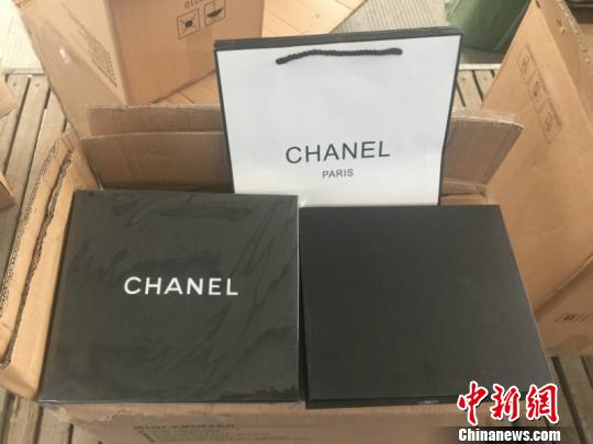 ͼΪ�����Ļ�ױƷ ���� ��