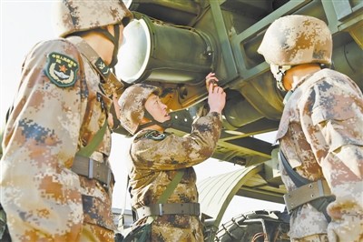 ����һ���ң���ս��һ����װ�����ϡ�