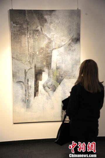 ����ʱ��10����������Խ����Ķ���ͼʽ���������ִ�������Ʒչ���ڵ¹������й��Ļ�������ʽ��Ļ��������ΰ ��