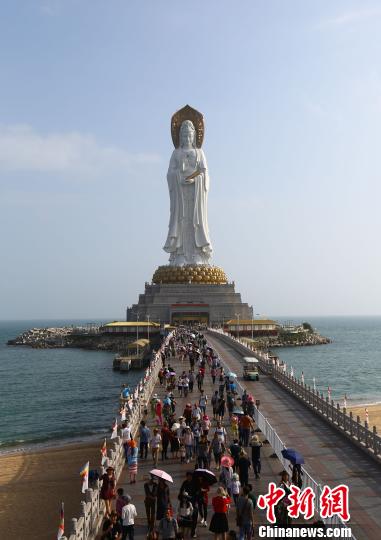 2��8�գ������ο���������ɽ�������Ϲ����㳡�������������� ��