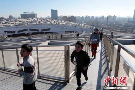 ����ѡ��;��ȫ�������������ȫ�¶����۹����ȣ��ڴ�һ�������������ݶ��ֽṹ��׳�ۡ������˼ ��