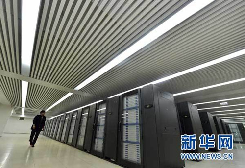 ����2��10�գ����ҳ���������Ĺ�����Ա��ά�������һ�š����»����������ΰ��