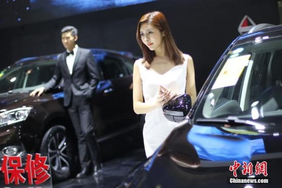 ����ͼ��2016�꣬12��2�գ������Ͼ����ʳ�չ����������� �� ��