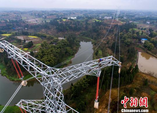 ͼΪ500ǧ���������ͨ�����̿�ʼ����ʩ��������������������75�׸�������ʩ����ҵ�������� ��