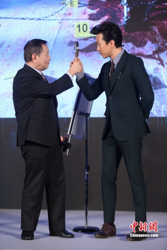 �˳�������ڲ�ʿ��̽�Ծ�